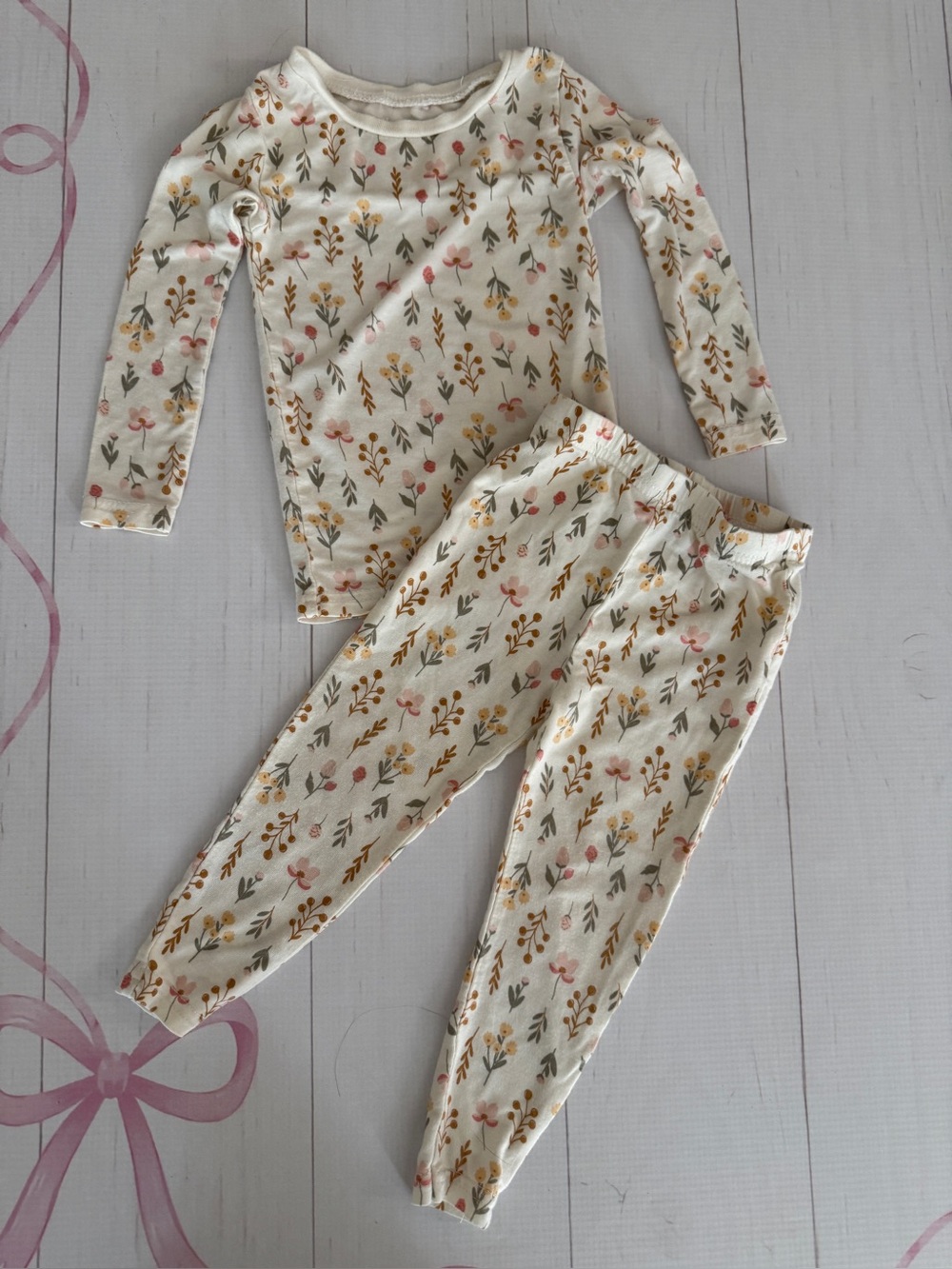 Emily and Oliver Girls' Floral Cream Long-Sleeve bamboo Pajama Set 12mo